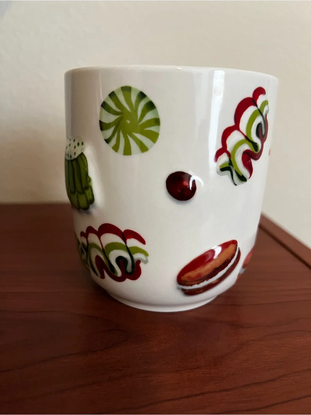 Anthropologie Holifaye Stoneware Monogram Mug Initial E Holiday Motif